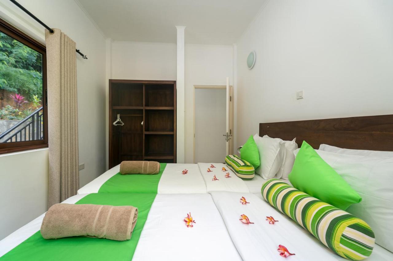 Kanasuk Self catering Apartments Baie Lazare  Luaran gambar